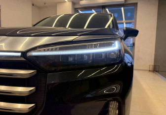 Подержанный автомобиль Exeed VX 2022 года (14 фото)