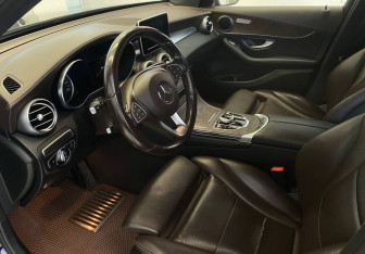 Подержанный автомобиль Mercedes-Benz GLC Coupe 2016 года (14 фото)