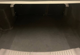 Подержанный автомобиль Ford Fiesta Sedan 2016 года (8 фото)