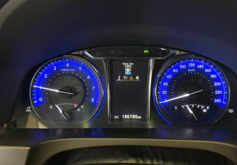 Подержанный автомобиль Toyota Camry Sedan 2018 года (10 фото)