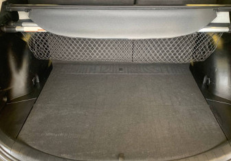 Подержанный автомобиль Toyota RAV4 2016 года (7 фото)