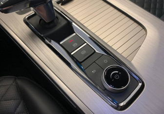 Подержанный автомобиль Exeed TXL 2022 года (24 фото)