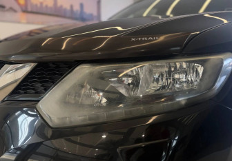 Подержанный автомобиль Nissan X-Trail 2016 года (14 фото)