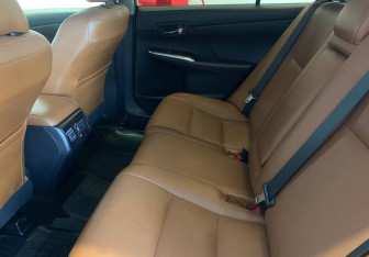 Подержанный автомобиль Toyota Camry Sedan 2016 года (9 фото)