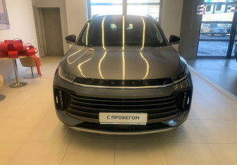 Подержанный автомобиль Exeed TXL 2022 года (2 фото)