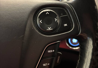 Подержанный автомобиль Hyundai Equus 2013 года (25 фото)