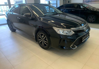 Подержанный автомобиль Toyota Camry Sedan 2016 года (3 фото)